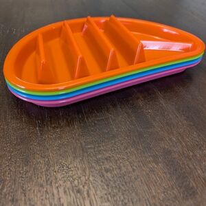 Colorful Rainbow Plastic Serving Tray Set